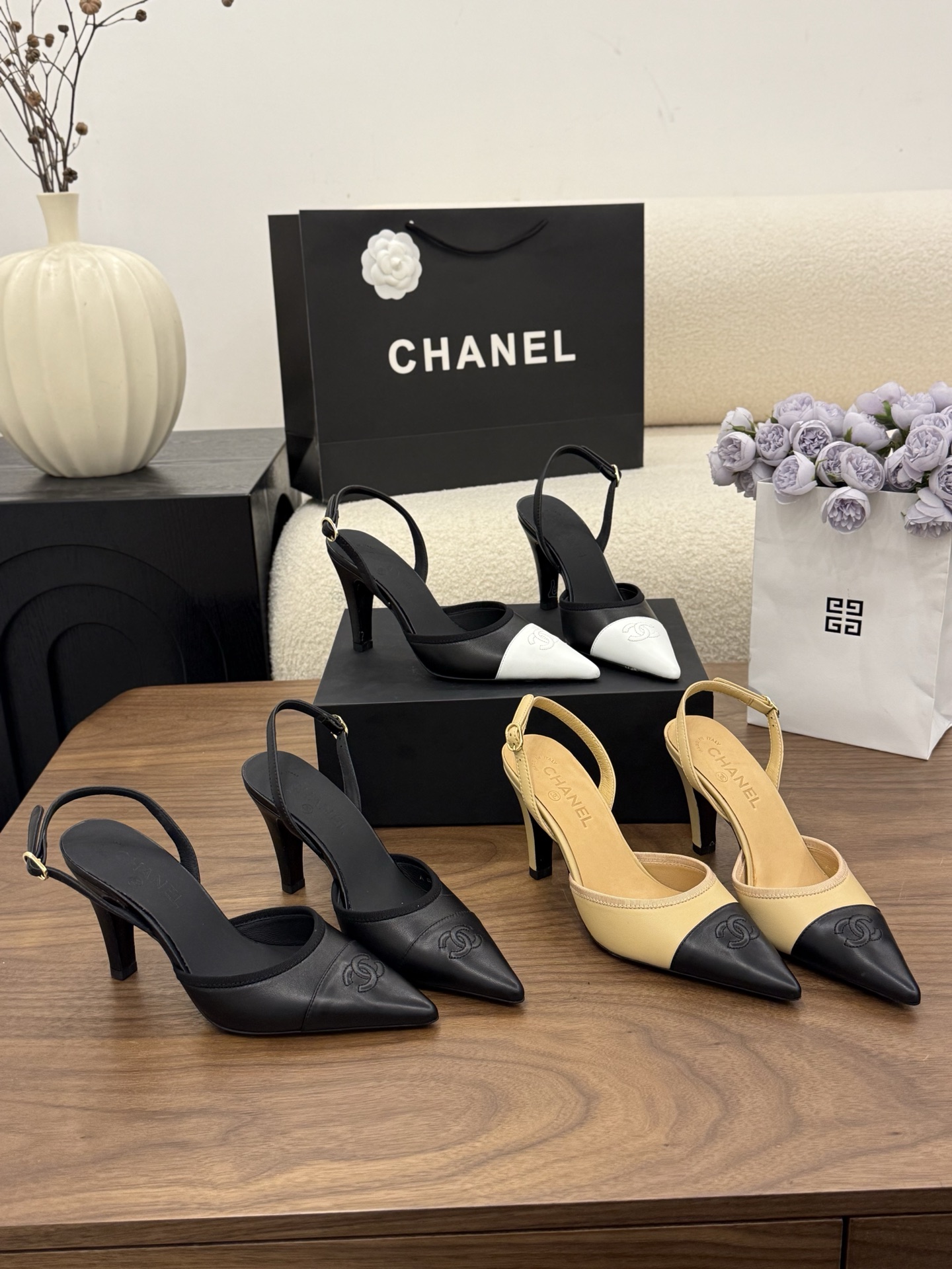 Women's high heels